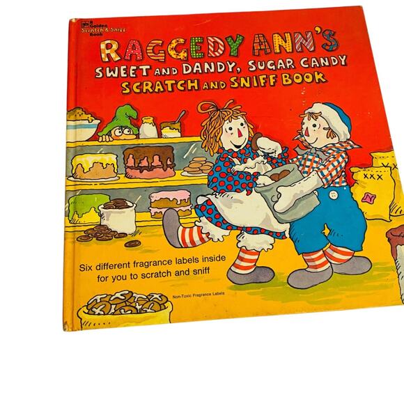 Lot of 4 Raggedy Ann and Andy Books Assorted Hardcover Scratch & Sniff - Picture 5 of 6